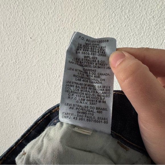 Levi's Y2K Denim Curve Button Fly Women's Flattering  Blue Jeans 7 Perfect Fit - Picture 8 of 11